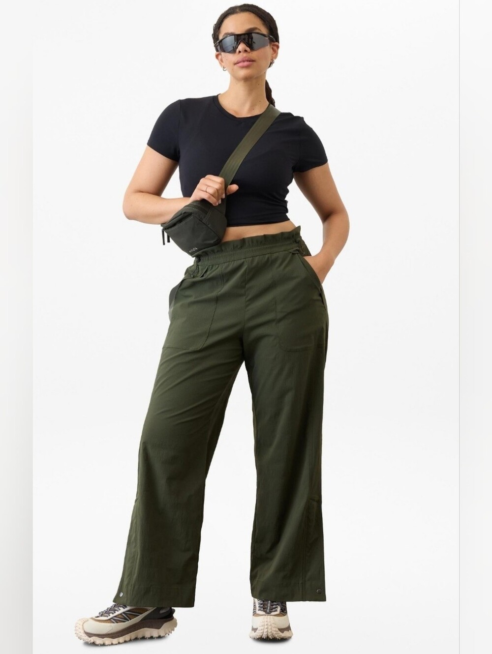 Athleta Trekkie High Rise Parachute Ripstop Pants Aspen Olive Med/Tall Gorpcore